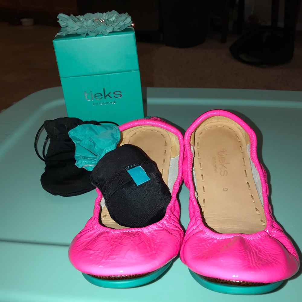 Tieks